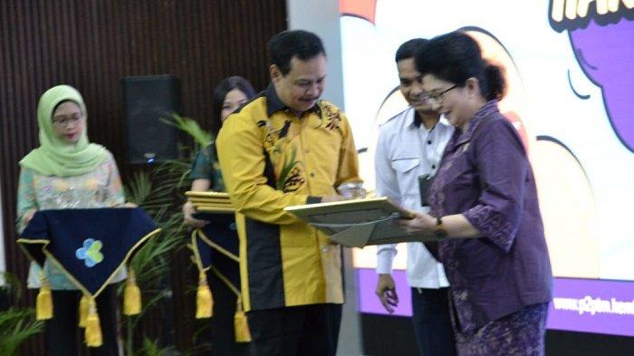 Dorong Kabupaten/Kota Membuat Aturan Kawasan Tanpa Rokok, Kalsel Raih Anugerah Pastika Parama