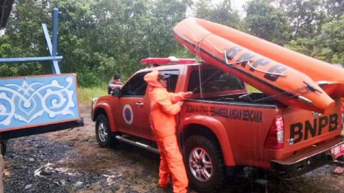 BPBD Kirim Tim ke Angsana Turunkan Perahu Karet