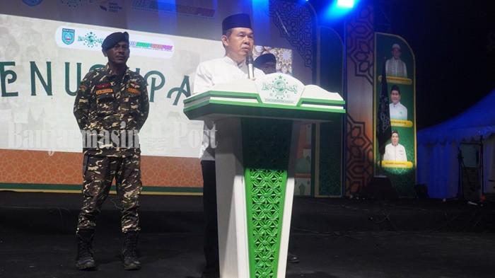 Ribuan Santri  Padati Penutupan Hari Santri, Pemerintah Berikan Apresiasi Semangat Dedikasi Santri