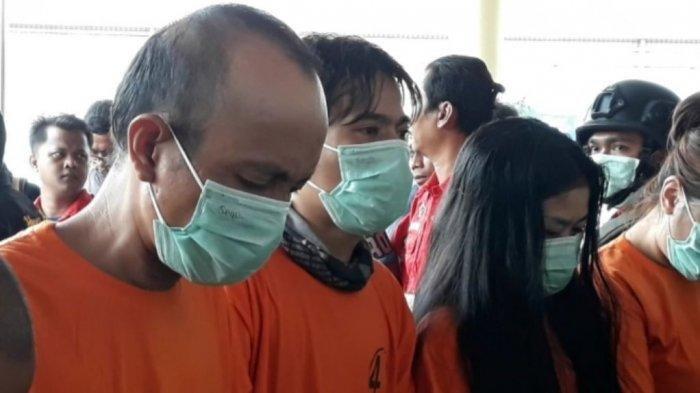 Permohonan Maaf Aris Idol kepada Istri Usai Ditangkap Polisi karena Narkoba, Rosilia Sebut Jebakan