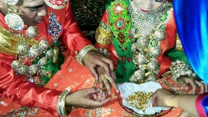 Edan! Mempelai Pria Ini Hadiahkan 119 Cincin Emas ke Pengantin Wanitanya