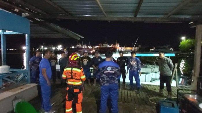 BREAKING NEWS: Pegawai Damkar Dikabarkan Hilang di Perairan Pulau Burung Tanah Bumbu