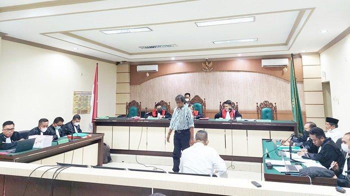 Sidang Dugaan Korupsi Pengalihan IUP di Kabupaten Tanbu, Dua Saksi Ahli Beri Keterangan