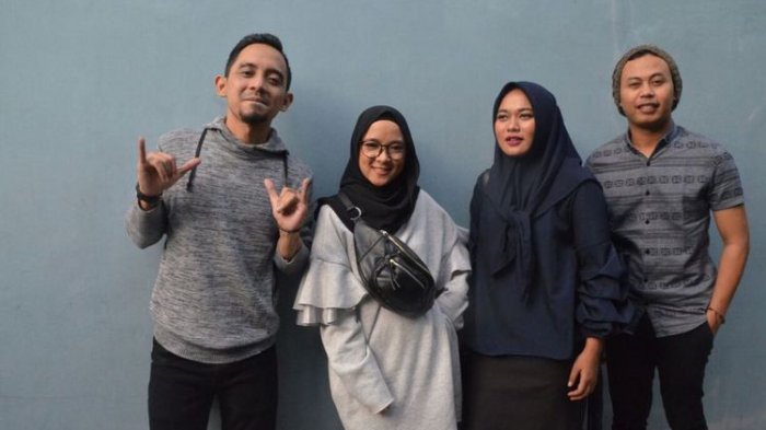 Nissa Sabyan Tetap Cantik Tanpa Make Up, Foto Jadulnya Masa Berseragam Beredar