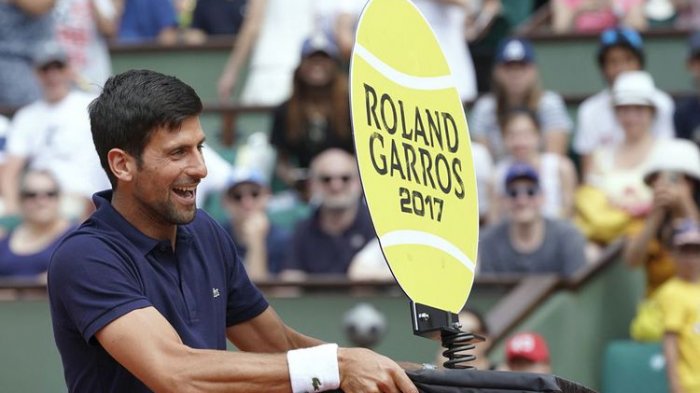 Stadion Jadi Riuh Tatkala Djokovic Lakukan Ini di Hadapan Anak-anak