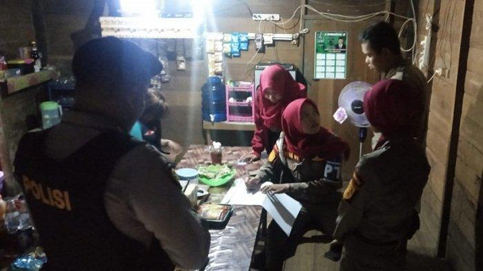Satpol PP dan Polres Balangan Razia Warung Remang-remang Hingga Dinihari Ini yang Ditemukan