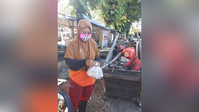 Komunitas Sijum Kabupaten Tabalong Bantu Warga Terdampak Corona