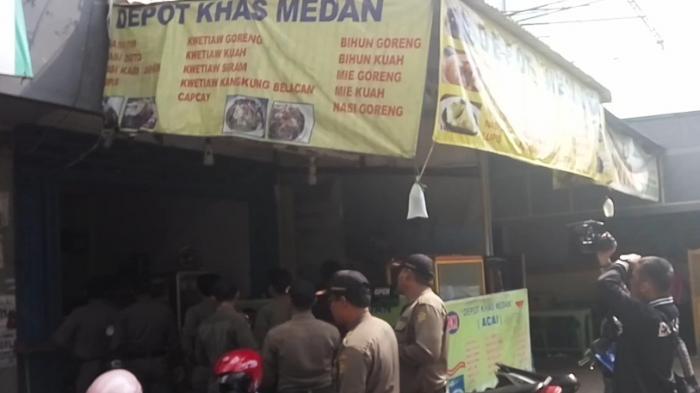 Niat Merazia, Petugas Pol PP Malah Dapati Segel Larangan Berjualan Dilepas Pedagang