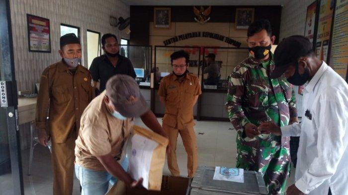 Pilkades Kalsel, Logistik se Kabuparten Banjar Serentak Disimpan di Kantor Kecamatan dan Polsek