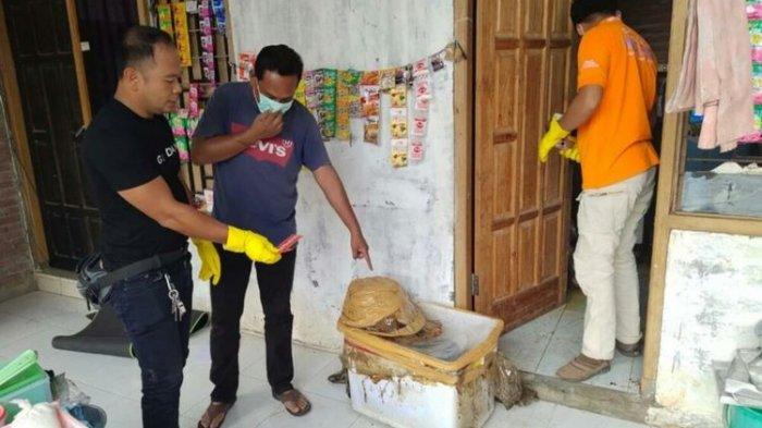 Tubuh Siti Aminah Terpotong-potong Dalam Boks Styrofoam Sebagian di Kulkas, Suami Malah Dobrak Pintu