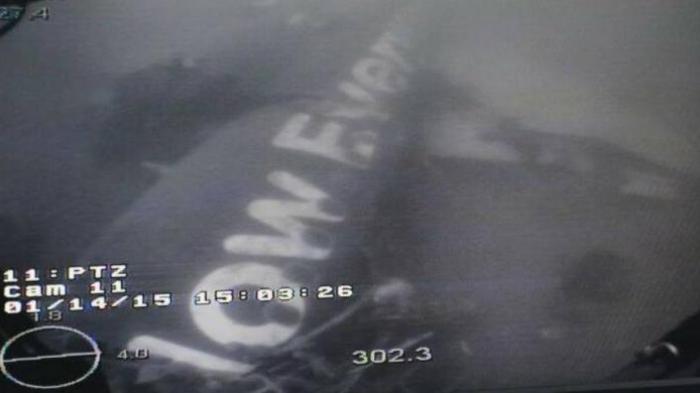 Lima Jenazah Ditemukan di Badan Pesawat