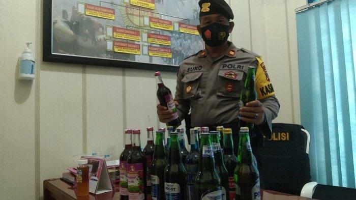 Terima Laporan Warga, Satuan Sabhara Polres Banjarbaru Sita Puluhan Botol Miras Berbagai Merk
