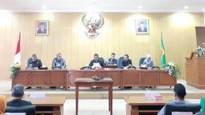Tinggal Satu Raperda Lagi, DPRD Banjarbaru Tidak Tinggalkan Hutang Raperda