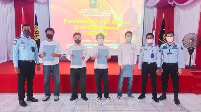 Dapat Remisi Khusus Waisak, Masa Tahanan 4 Warga Binaan Lapas Banjarmasin Berkurang