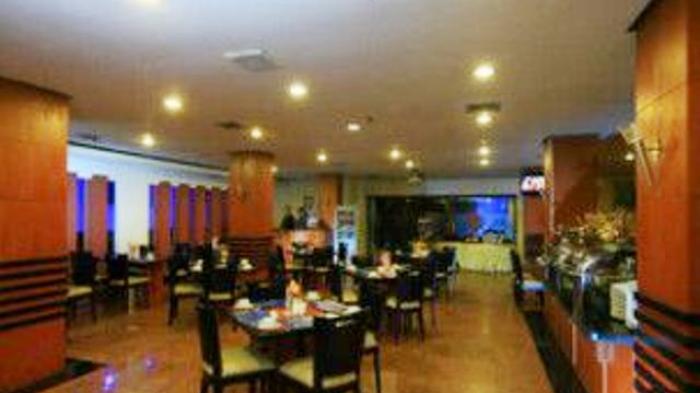 Banyak Pilihan Menu Berbuka di Blue Atlantic