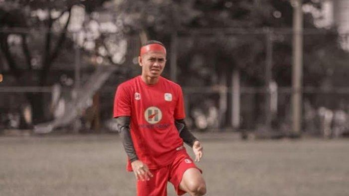 Bek Barito Putera Reva Adi Punya Banyak Waktu Jaga Bayi