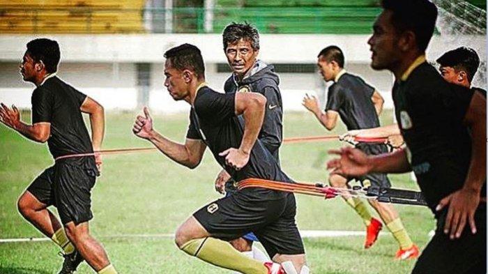 Djanur Boyong 25 Pemain Barito Putera ke Yogyakarta, Termasuk Pemain Muda
