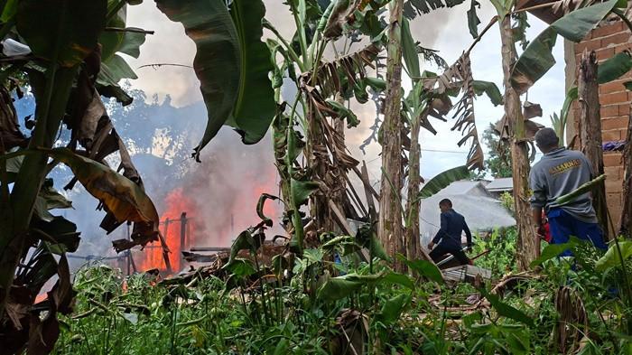 Geger Kebakaran di Baharu Utara Kotabaru, Satu Rumah Ludes Dilalap Api