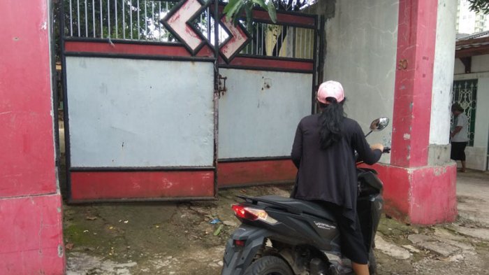 Bikin Brisik, Banyak Pria Arab Datang ke Rumah Elvy Sukaesih, Tetangga Kira Pacarnya Dhawiya