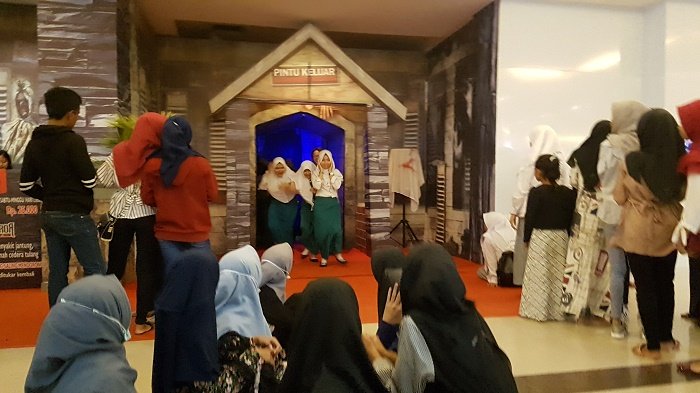 Ada Kuntilanak Hingga Pocong di Banjarbaru, Lia dan Temannya Justru Rela Patungan Beli Tiket