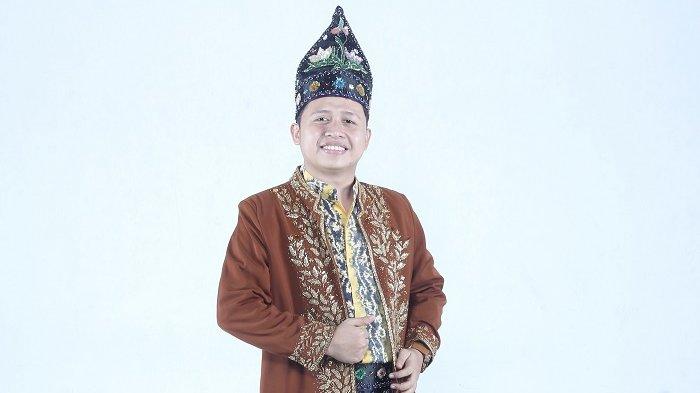 Begini Cara Seniman Muda Banjarmasin Ini Mempopulerkan Kesenian Madihin, Aktif di Youtube