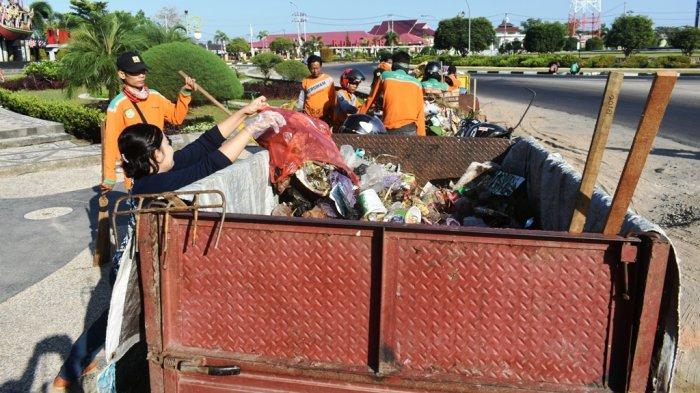 Jelang Penilaian Adipura, Makin Gencar Bersih-bersih di Seputar Kota Kuala Kapuas hingga Area Pasar