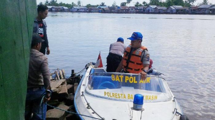 Polisi Perairan Juga Blusukan ke Kandang Kambing