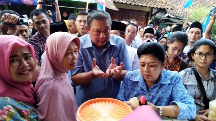 Sambut Hari Batik Nasional 2020, Cerita Inspiratif Kecintaan Ani Yudhoyono pada Kain Batik