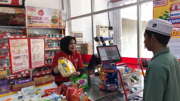 Promo Alfamart Hari Ini 10 April 2023, Indomie Rp 14.800/ 5, Paket Murah Pak Rahmat Masih Tersedia