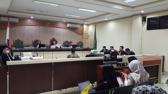 Sidang Dugaan Korupsi Dana Hibah KONI Banjarbaru, Terungkap Terdakwa Bayar Gaji Pengurus Non Aktif
