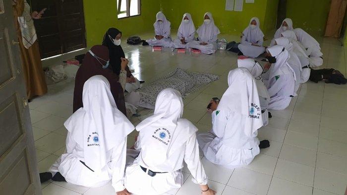 Kunci Jawaban UTS Mapel Bahasa Inggris Kelas 10 SMA, 30 Soal Pilihan Ganda Kurikulum Merdeka