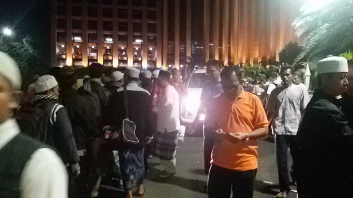 Jakarta, Jawa Barat dan Banten Siaga Satu, Polisi Bersurban Kawal Peserta Aksi Demo 212