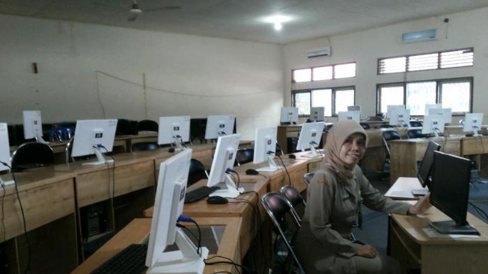SMKN 1 Siap Laksanakan UN Online