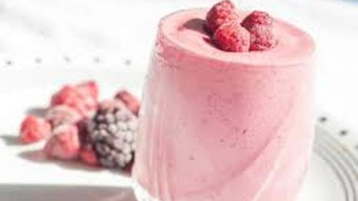 Mana yang Lebih Sehat, Jus atau Smoothie?