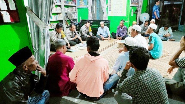 Karhutla Kalsel, Sosialisasi Gencar Bhabinkabtibmas Efektif Turunkan Titik Api di Daha Kabupaten HSS