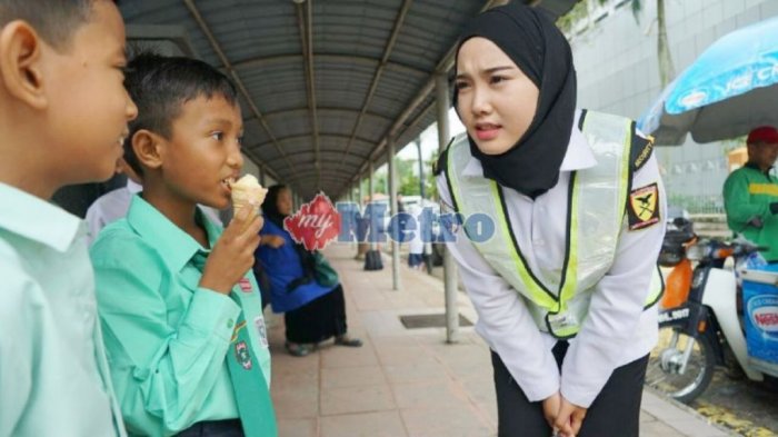 Ya Ampun Ada Satpam Cantik yang Jadi Viral, Duh Kisah Hidupnya Memilukan