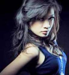 Model Ini Kuras Kocek Rp 2 Juta Per Bulan Agar Tubuh Putih