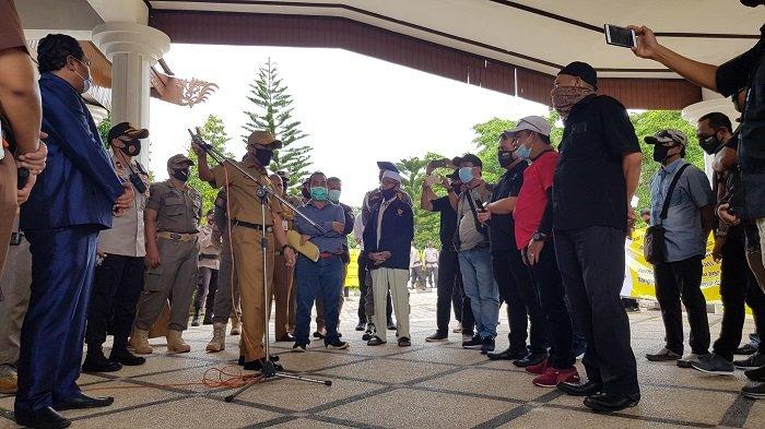 Tuntut DPRD Tala Bentuk Pansus IMB Gate, Ini Alasan Pendemo