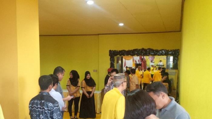 Perombakan Fraksi Golkar Berbuntut Panjang