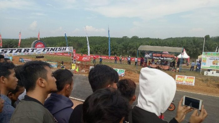 Pebalap Kalsel Tinggal Menambah Jam Terbang Agar Bisa Bersaing