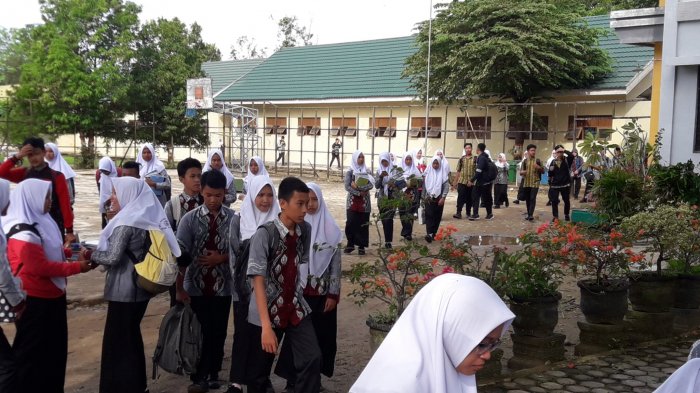 Penerapan Full Day School Dapat Penolakan di Kalsel