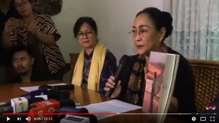 Begini Penampakan Video Sukmawati Soekarnoputri saat Meminta Maaf Karena Puisi Menyinggung Umat