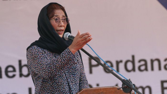 Meski Dirinya Cuma Lulusan SMP Menteri Susi Syaratkan 329 Calon Pegawainya Sarjana Lulusan Terbaik