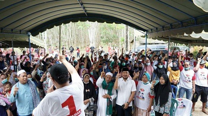 Sosoknya Merakyat, Warga Angsana Tanbu Terpesona Program Syafruddin H Maming-Muhammad Apliya Rahman