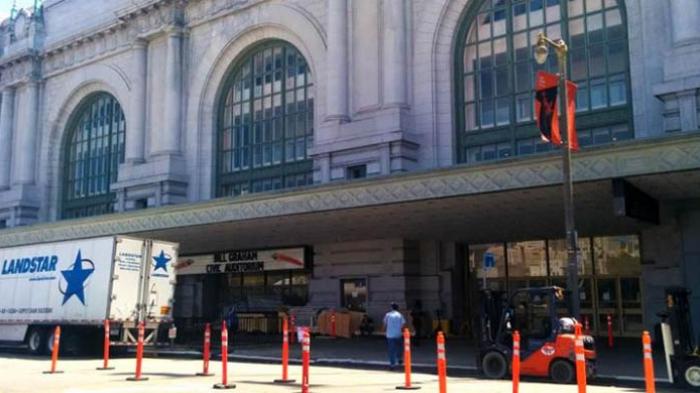 Rekonsiliasi Apple-Microsoft Telurkan iphone 6S