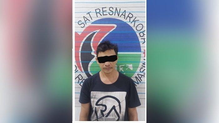 Pria Warga Alalak Batola Ini Dibekuk Polisi Simpan Belasan Paket Sabu di Belakang Pintu Rumah