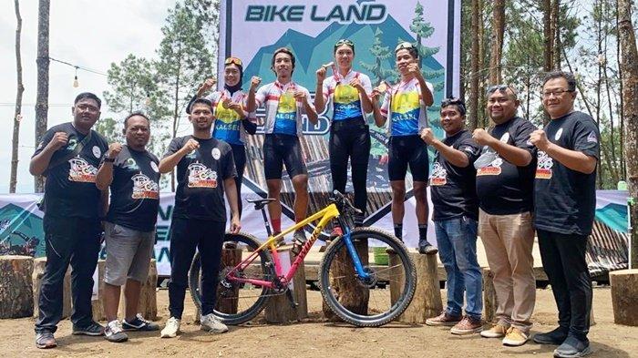 Tim Sepeda ISSI Kalsel Cetak Sejarah Baru pada Kejurnas ICF 2021 di Jawa Barat