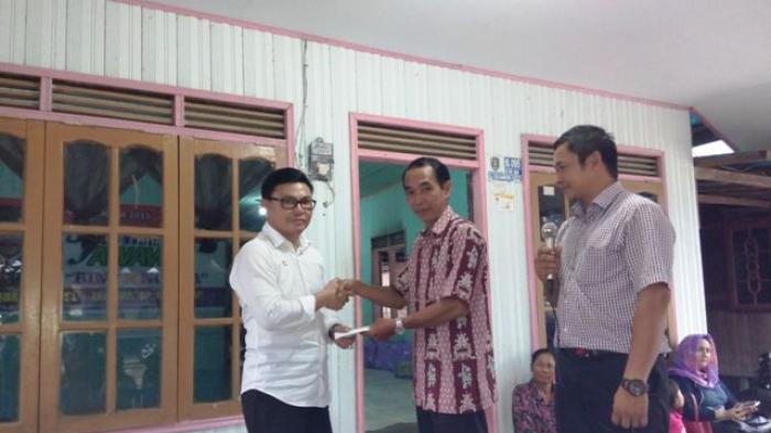 Ujang Sambangi Tumbang Samba