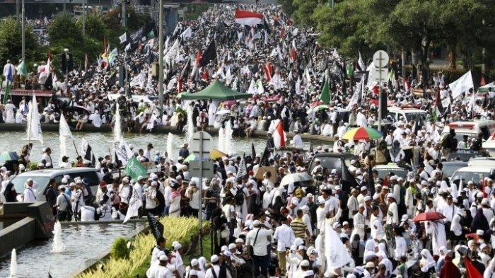 Jual Bubur Ayam Cukup Dibayar Pakai Al Fatihah, Fakta Lain Reuni 212