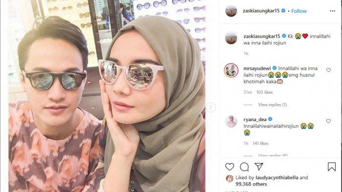 Desainer Barli Asmara Meninggal Dunia, Zaskia Sungkar Ungkap Rasa Dukanya